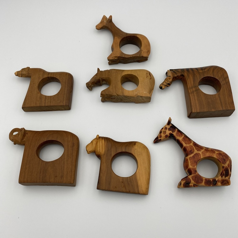 Hand Carved African Safari Animal Wooden Napkin Rings Round Set of 7‎